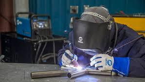 Ok you bought a tig welder, you bought a tig welding torch, and you got some tungsten electrodes. Tig Welding 101 With Ron Covell