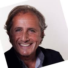 Great team work for Giorgio Armani Mare in Porto Cervo! 🌴