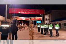 Sólo se podrán realizar viajes al extranjero en caso de situación extraordinaria y con un permiso de la comisaría virtual. Fuerzas Armadas Y Policia Sellaron Limites Con Bolivia Y Chile Acatando Cierre De Fronteras Rcr Peru