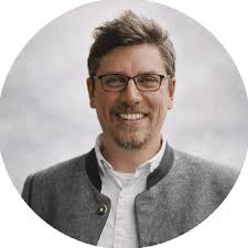 neurosensitivität #innereskind #resilienz #selbstführung #authentischführen  #emotionalintelligence #personaldevelopment #flowimalltag #newleadership  #magazinveröffentlichung