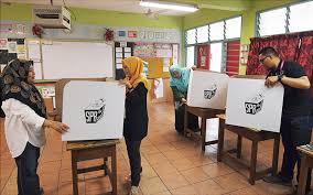 @drhalimahali is the best candidate to keep ph govt in check. Polling Kicks Off In Balakong Seri Setia Free Malaysia Today Fmt