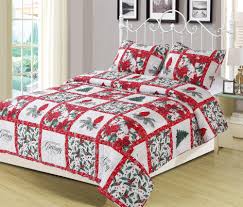 See more ideas about bedroom decor, bedroom inspirations, home decor. Quilts Sets Holiday Cardinal Patchwork Quilt With Holly Accents Seasonal Bedroom Decor Quilts