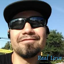 The way my fiancé veins show.