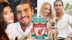 Manchester united transfer targets manchester united are coming off yet another topsy turvy season according to their standards. Manchester United Players Wifes Girlfriends 2019 2020 Who Is The Most Beautiful Youtube