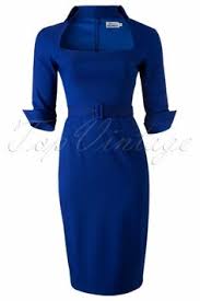 Il s'agit d'une pièce unique qui peut, à elle seule, composer toute une tenue. 560 Idees De Tenue Robe Droite Tenue Robe Droite Tenue Robe Droite