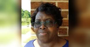 Helen Dean Cantrell Obituary