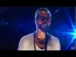 Amor, amor, amor, amor, amor, no se puede. Tazenda Amore Nou Live Youtube