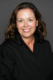 Amber Bromley's Instagram, Twitter & Facebook