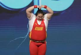 Jun 22, 2021 · 紐西蘭舉重「女」力士哈伯laurel hubbard，已經獲准參加東京奧運女子87公斤級賽事，成為第1位參加本屆東京奧運的跨性別運動員。 哈伯曾在1998年參加男子105公斤以上級青少年組別比賽，最終抓舉135公斤、挺舉170公斤、總和300公斤的成績打破紐西蘭國家紀錄。但在. Cljuq6vjl2ubum