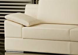 Derinlemesine temizlik için koltuklarınızı yılda iki kere kuru deri koltuk nasıl silinir deri koltuklarda özel temizlik ve bakım ürünlerini kullanmak her zaman daha iyidir. Evlerde Koltuk Nasil Temizlenir Melek Kadinlar Kulubu