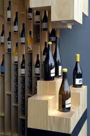 La Faute Au Vin Paris 6e Punto Architectes Magasin De Vin Salle De Degustation Etageres A Bouteilles De Vin