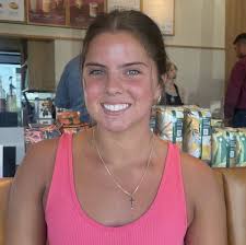 Q&A with varsity volleyball player Claire Olsen