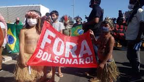 Em coimbra, manifestantes ocuparam praça 8 de maio e obrigaram a desviar marcha do chega. N8rdcr3qaz Fgm