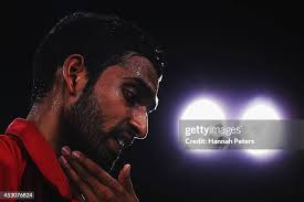 Chris Langridge of England celebrates after beating Chris Adcock and...  News Photo