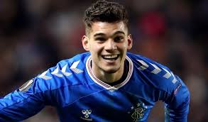 Şu an rangers fc forması giymekte olan ianis, ayrıca türkiye ve romanya vatandaşıdır. Video Ianis Hagi Pasa De Gol Geniala In Meciul Glasgow Rangers Galatasaray Din Europa League Mobile