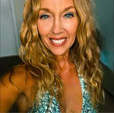 Amy Dwiggins-Zink (@amy.dwiggins.zink) • Facebook