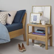 Radus Table De Chevet En Chene Table De Chevet Table De Chevet Blanche Habitat Lit