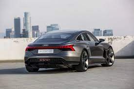 Audi E Tron Gt Electronic Grey New Post Voor Op Instagram Facebook Om De Nieuwe Audi E Tron Te Promoten Als Elektrische Wagen Tron Audi Instagram