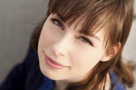 Paper Theatre 05 : Anne Pätzke, Vicky Danko, Stefanie Urbig, Laura Müller,  Natalie Wormsbecher, Inga Steinmetz, Tina Lindhorst: Amazon.de: Bücher