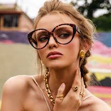 Cat eye 2024 tortoise shell eyeglasses