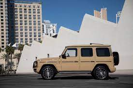 See full list on caranddriver.com New And Used Mercedes Benz G Class Prices Photos Reviews Specs The Car Connection
