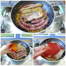 Gr 800 di costine di maiale, 2 cucchiai di concentrato di pomodoro, 2 coste di sedano, 2 cipolle, 1 sistemate le costine di maiale, leggermente infarinate, nella casseruola e rosolatele facendole dorate. Sugo Con Costine Di Maiale E Salsiccia Ricetta Il Cuore In Pentola