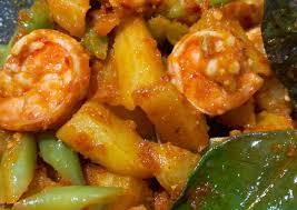 • cabe merah keriting • cabe merah besar • cabe merah rawit • bawang putih How To Prepare Yummy Sambal Goreng Udang Kentang Amp Amp Buncis All Best Recipes