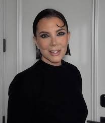 Kris Jenner shows off new look at 69 years old