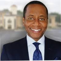 Albert Bragg's Instagram, Twitter & Facebook