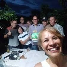 Gracias a los organizadores de esta sorpresa!!! de verdad que estos  momentos son los que uno disfruta, pues me llenaron de fraternidad y me  permitió unir los lazos de hermandad. Dios bendiga