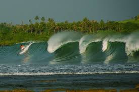 Hasil gambar untuk pantai lagundri"