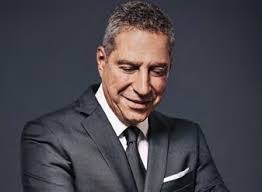 Denis Leonard's Instagram, Twitter & Facebook