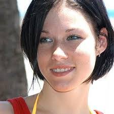 Sasha Muller's Instagram, Twitter & Facebook