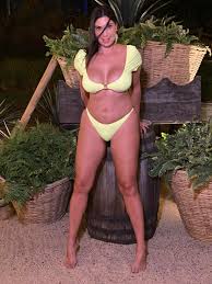 Azucar Alejandra - Free pics, galleries & more at Babepedia