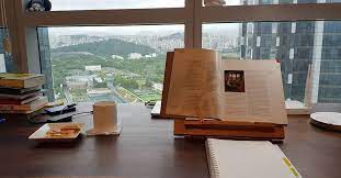 미술사 독서 책스타그램 각자 자신의 세계는 언어의 한계와 같다 공감 비트겐슈타인 home library