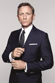 Resultado de imagem para daniel craig