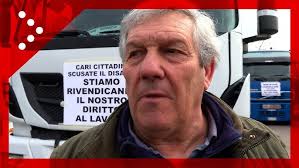 Giostrai in corteo a Como contro il Comune: "siamo qua per un mese senza  lavoro"