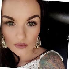 Mindy Lanier's Instagram, Twitter & Facebook