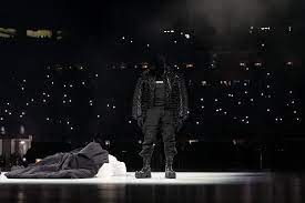An earlier version of this track was first released at the yeezy season 1 launch event on. Kanye West S Controversial Donda Event Dababy Marilyn Manson Join