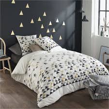 Housse De Couette Bordeaux Housse De Couette Bordeaux Housse De Couette 200x200 La Pagnie Du Blanc Les Housses De Couette 200x20 Home Home Decor Duvet Design