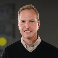 Mike Lisowski's Instagram, Twitter & Facebook