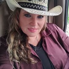 What does it mean if a couple breaks up but can't leave each other alone?