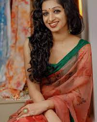 Beautiful and stunning desi beauties of bollywood, indian films, television and modeling industry including simple girls and housewife. Hot Indian Girls Saree Cleavage South Indian Actress Hot Cleavage Photos Honey Rose Wearing Transparent Saree With Intricate Embellishments In Off White Colour Paired Up With Sleeve Less Blouse Styled