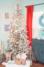 Best beach christmas decorations and beach christmas ornaments! 19 Christmas Tree Decoration Ideas To Copy Inspired Beauty