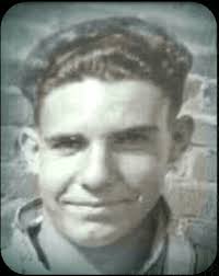 How do you fix a broken pizza? With tomato paste.