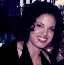 Elliott Grimes's Instagram, Twitter & Facebook