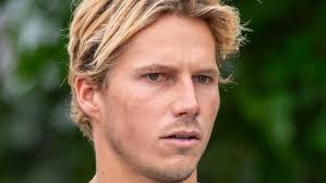 Teen splattered by dying man's blood