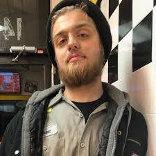 Isaac Grubbs's Instagram, Twitter & Facebook