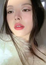 🌸 3CE CHASING ROSE 🌸 siêu trẻ ~ 𝑴𝒂̀𝒖 𝒉𝒐̂̀𝒏𝒈 𝒌𝒉𝒐̂ 𝒅𝒊̣𝒖  𝒅𝒂̀𝒏𝒈 𝒏𝒖̛̃ 𝒕𝒊́𝒏𝒉 …!! Chất gel nước mềm mại có chứa độ ẩm nhưng  finish lại như 1 lớp son