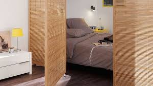 Comment Amenager Une Chambre Dans Son Salon En 2020 Cloison Coulissante Comment Amenager Une Chambre Cloison Amovible